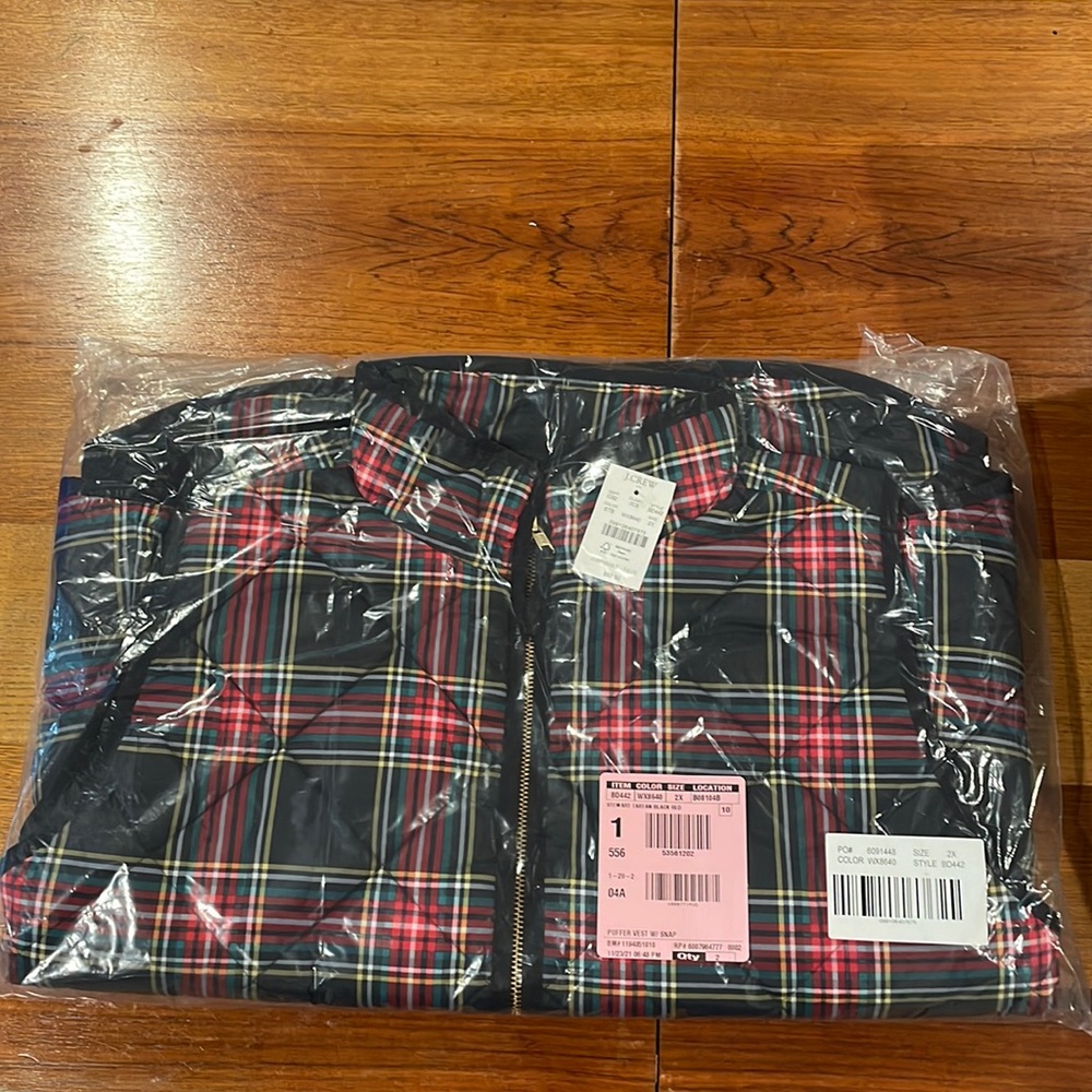 NEw J Crew Tartan Puffer Vest